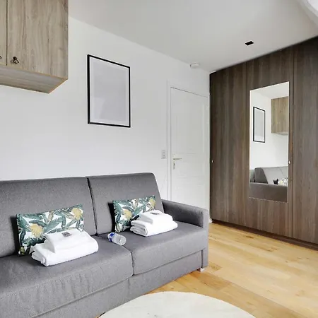 Superb Studio-2p- Arc De Triomphe Porte Maillot 51 *