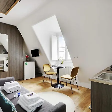 Superb Studio-2p- Arc De Triomphe Porte Maillot 51